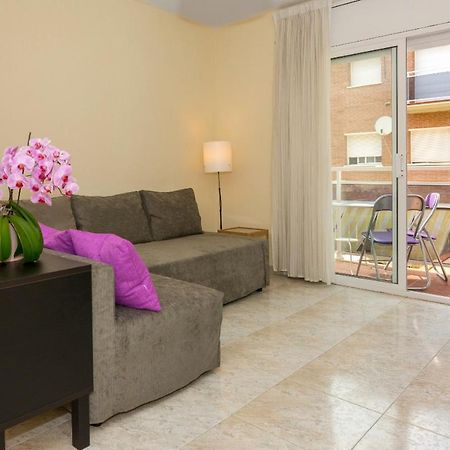 HomeHolidaysRentals Salvador Pineda De Mar Exterior foto