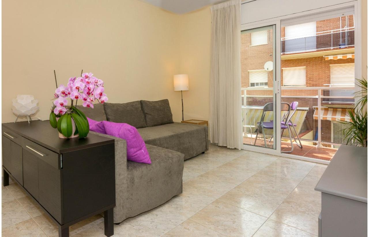 HomeHolidaysRentals Salvador Pineda De Mar Exterior foto
