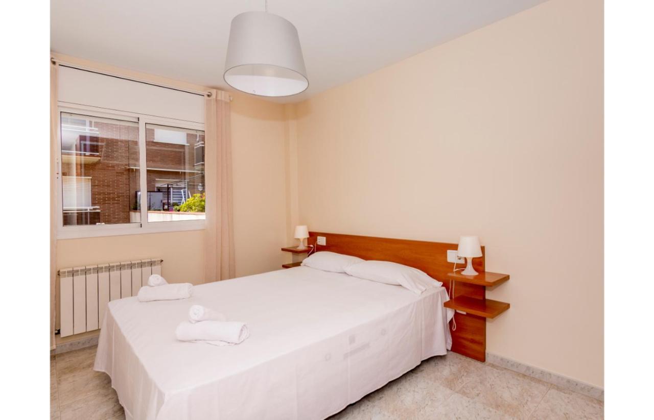 HomeHolidaysRentals Salvador Pineda De Mar Exterior foto